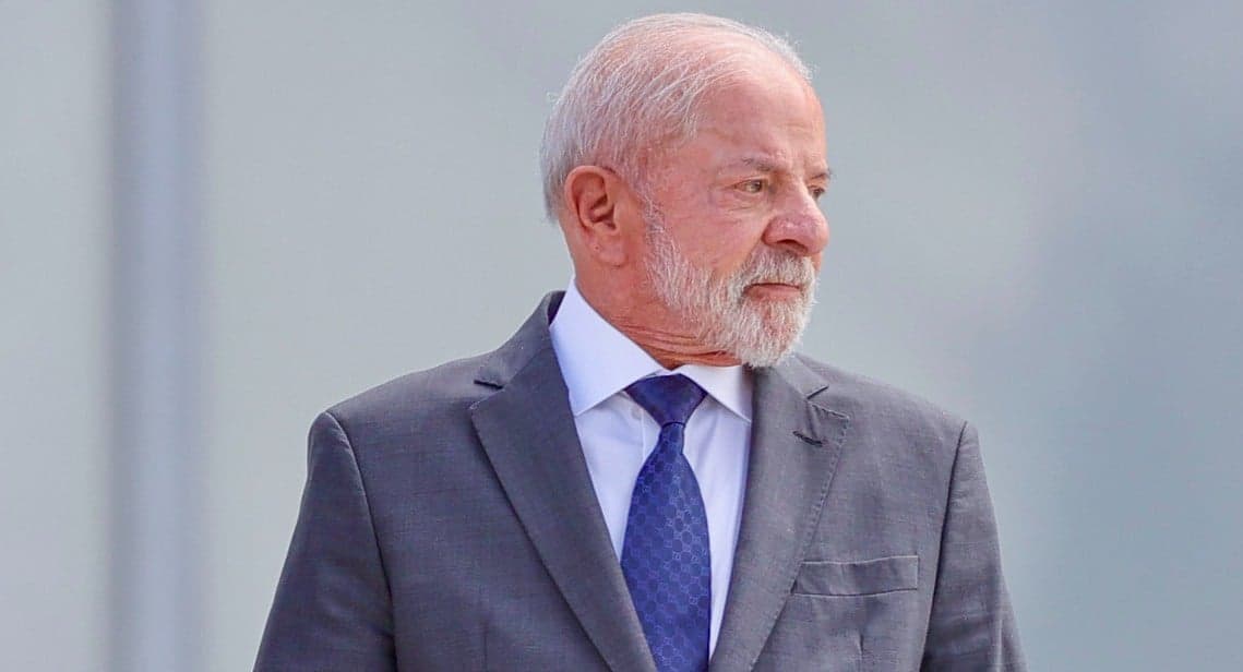 Lula diz que governador interino do Rio deve ‘prender políticos da milícia’