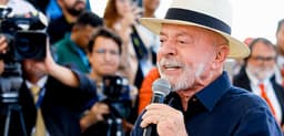 Ao comentar o tarifaço, Lula chama filhos de Bolsonaro de "traidores" e diz que são "piores que o pai"