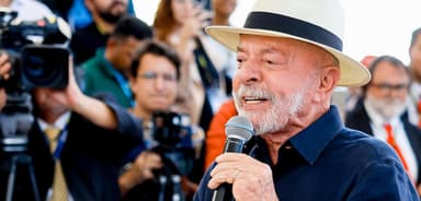 Ao comentar o tarifaço, Lula chama filhos de Bolsonaro de "traidores" e diz que são "piores que o pai"