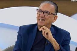 Galvão Bueno passa bem após cirurgia para corrigir hérnia de disco