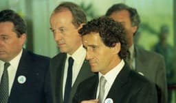 Alain Prost é assaltado dentro de casa na Suíça e sofre ferimento na cabeça