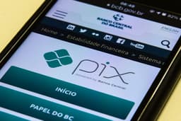 Febraban rebate críticas dos EUA ao Pix e nega barreira à concorrência