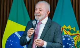 Datafolha: avaliação negativa do governo Lula cai para 38%