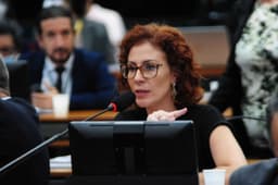 ‘STF da Itália’ reverte decisão e anula extradição da ex-deputada Carla Zambelli