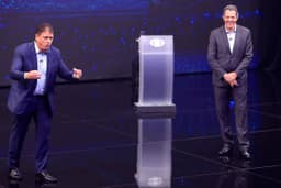 Tarcísio de Freitas (REPUBLICANOS) lidera com 45% das intenções de voto para governador de SP