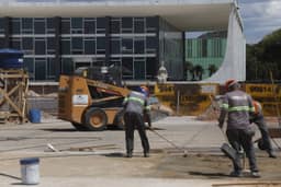 Moraes e Mendonça devem satisfações, e resposta para crise é no próprio STF, dizem ex-ministros da Justiça