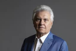 Ronaldo Caiado encerra campanha no 1º turno sem se consolidar como alternativa a Lula e Flávio