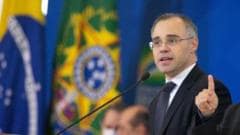 Mendonça libera sigilo de inquéritos sobre 'Dark Horse', que envolve Flávio Bolsonaro, e sobre Jaques Wagner, aliado de Lula; o que se sabe