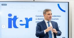 Como investigar os contratos de André Mendonça