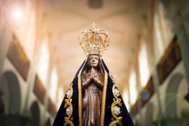 Título de padroeira de Nossa Senhora Aparecida entra na disputa presidencial de 2026