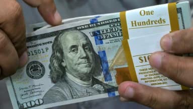 Boletim Focus mantém inflação de 2026 em 5,02% com Selic estável a 13,75%