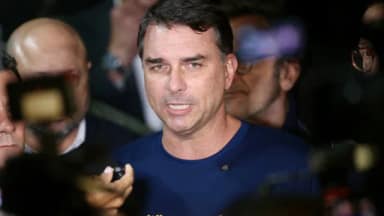 Flávio Bolsonaro evita detalhar repasse de Daniel Vorcaro após aval do STF