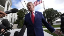 Trump adia novas sanções contra Rússia aprovadas pelo Congresso