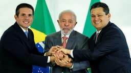 Lula, Alcolumbre e Motta se unem para seguir no poder em 2027