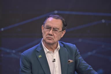 Augusto Cury, com 2,89% dos votos, deixa a política e não apoia Lula nem Flávio