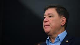 Carlos Viana declara apoio a Flávio mesmo filiado ao PSD de Caiado