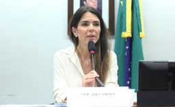 Projeto que amplia regulação de plataformas digitais avança na Câmara
