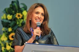 Gracinha Caiado lidera pesquisa para o Senado em Goiás