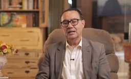Augusto Cury é de esquerda ou de direita? Entenda o posicionamento do candidato à presidência