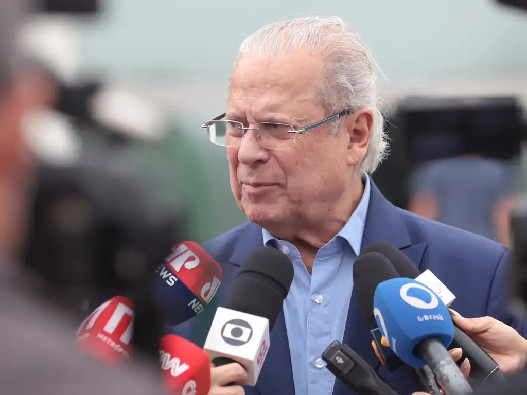 José Dirceu anuncia remissão de linfoma aos 80 anos e mantém campanha a deputado
