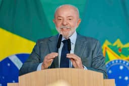 Lula sobre crise no STF: “Na Suprema Corte ninguém pode ficar sob suspeita”