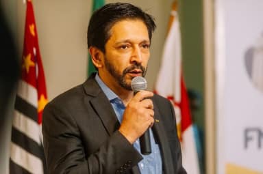 Prefeitura de São Paulo é proibida de pressionar servidores a ir a atos de campanha