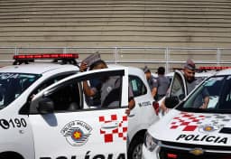Câmara altera regras para aposentadoria de PMs e bombeiros militares