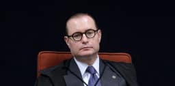 Zanin nega pedido para abertura de CPI do Master no Senado