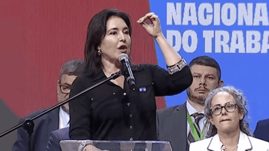 Fala antivacina e milícias dominam primeiros debates de 2026