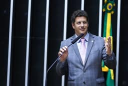 Tebet e Marina criticam desistência de Salles: "Se rendeu ao Centrão”