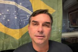 Flávio Bolsonaro critica decisão de Toffoli contra campanha de Renan: “censura não pode mais ser banalizada”