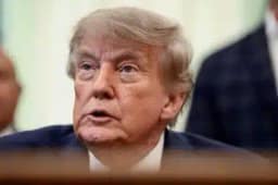 Trump promete investimento de US$ 100 milhões em fábrica caso republicanos vençam eleições