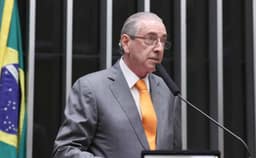 Eduardo Cunha prevê vitória de Flávio Bolsonaro por diferença de 3,4 milhões de votos