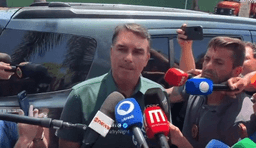 Flávio Bolsonaro diz que votará pelo fim da escala 6×1 e cobra medida para empresários; VEJA VÍDEO