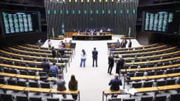 Câmara veta termo “ditadura militar” em livro sobre a Independência