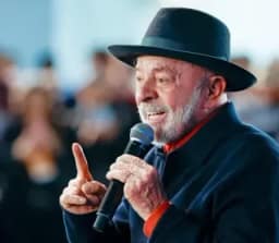 PT destina R$ 126 milhões para campanha de Lula