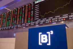 Ibovespa dispara 9% e supera os 209 mil pontos após primeiro turno