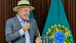 Lula se mantém à frente com 8 pontos de diferença sobre Flávio no 1º turno