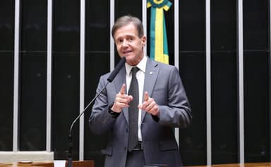 Câmara aprova MP que destina parte da arrecadação com bets para a Polícia Federal