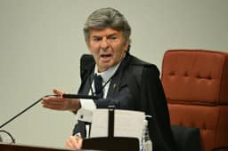Leia a íntegra da decisão de Fux que barrou posts sobre Flávio Bolsonaro e Nossa Senhora