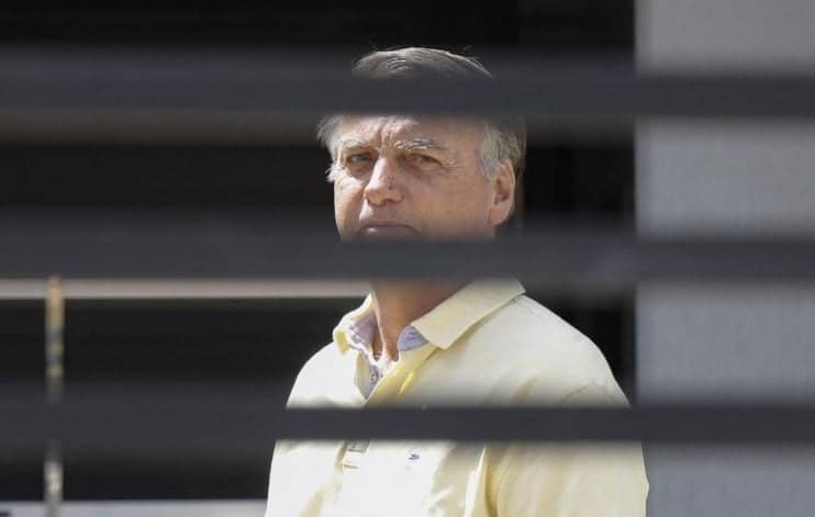 A lista de armas de Bolsonaro que Moraes mandou apreender
