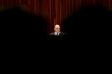 Justiça da Itália critica Moraes, diz que ministro é parcial e volta a negar extradição de Zambelli