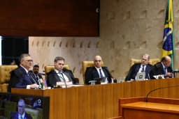 ‘Crise sem precedentes’: imprensa internacional repercute julgamento histórico no STF