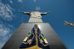 Nossa Senhora Aparecida: boato sobre padroeira domina redes e chega ao TSE