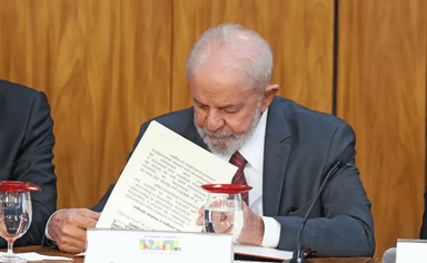 GASTO PÚBLICO: 94% do “pacote de bondades” de Lula fica fora do arcabouço fiscal