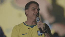 Antes da carta, Flávio foi única visita a Bolsonaro autorizada por Moraes na semana