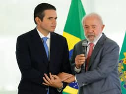 Motta pauta MP do fim da Taxa das Blusinhas para votação no plenário da Câmara