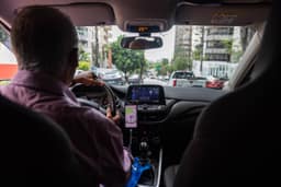 Câmara aprova MP que destina R$ 30 bi para motoristas de aplicativos comprarem carros