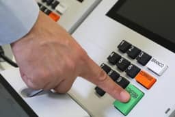 Datafolha divulga pesquisa presidencial e de 4 estados e DF nesta sexta-feira (11)