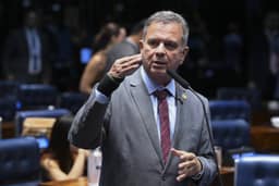 PL diz ao TSE ter identificado 57 perfis falsos em campanha contra Flávio Bolsonaro